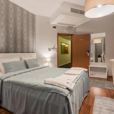 Sultan Modern 4*